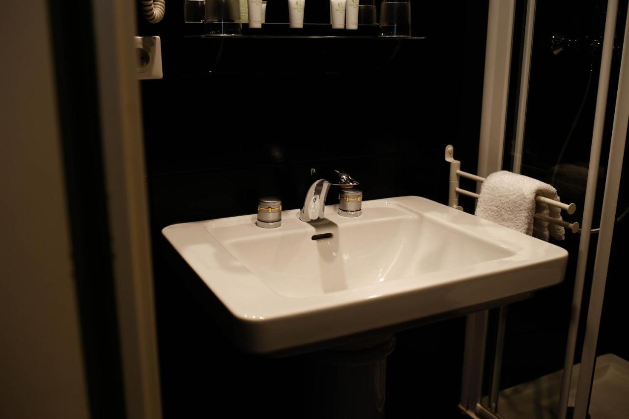 Hotel Cecyl Reims Centre 외부 사진